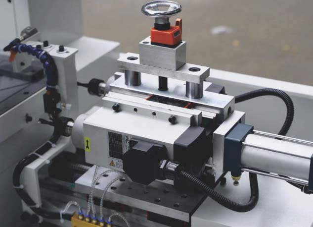 CNC ΠΛΑΪΝΗΣ ΔΙΑΤΡΗΣΗΣ - AUTOMATIC TOOL CHANGER
